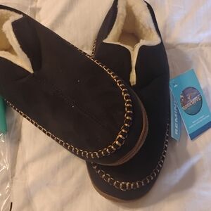 New Rockdove Women's Slippers Size 11